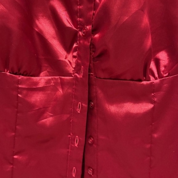 3 Reitmans Blouses - Picture 5 of 8